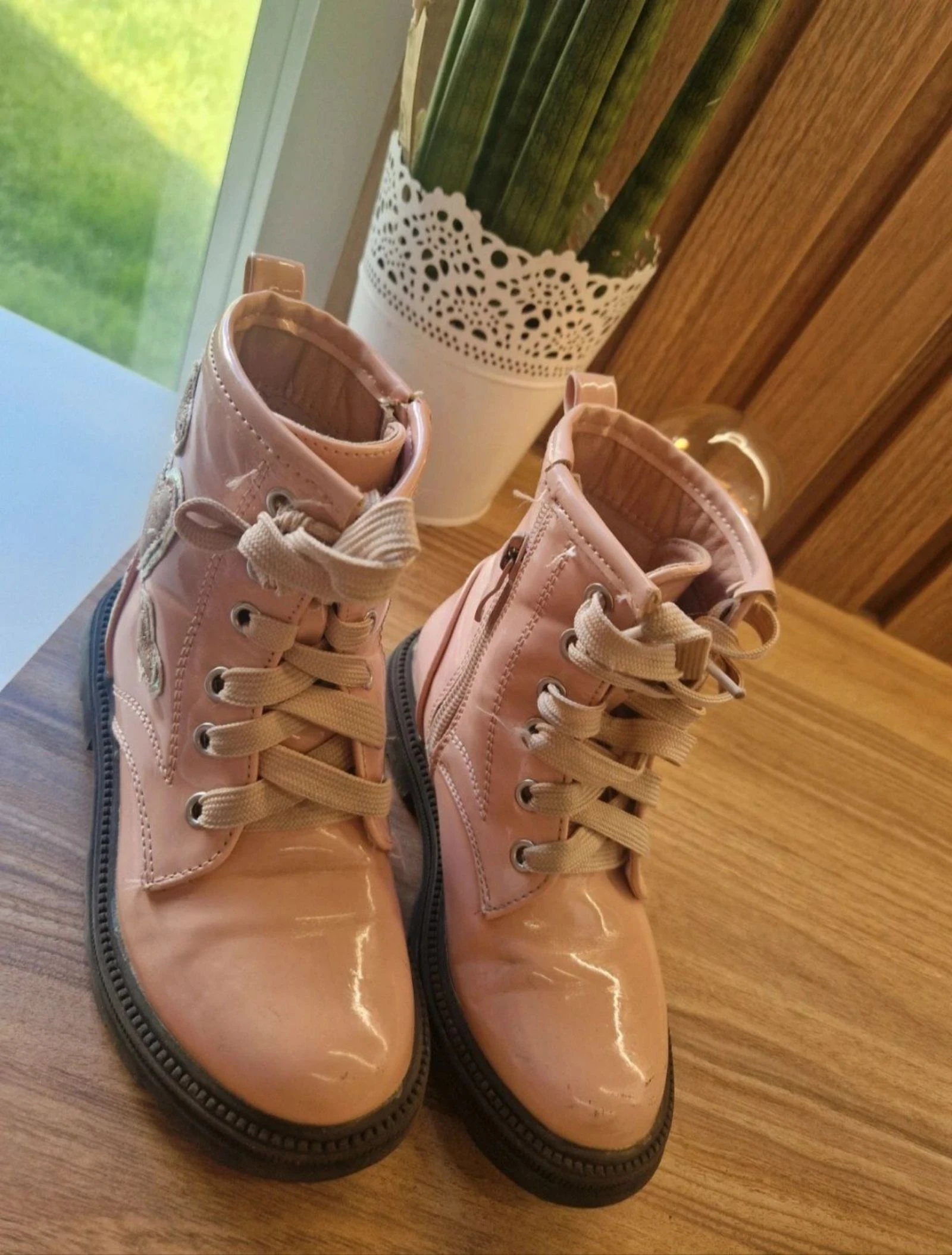 Pink boots – photo 2